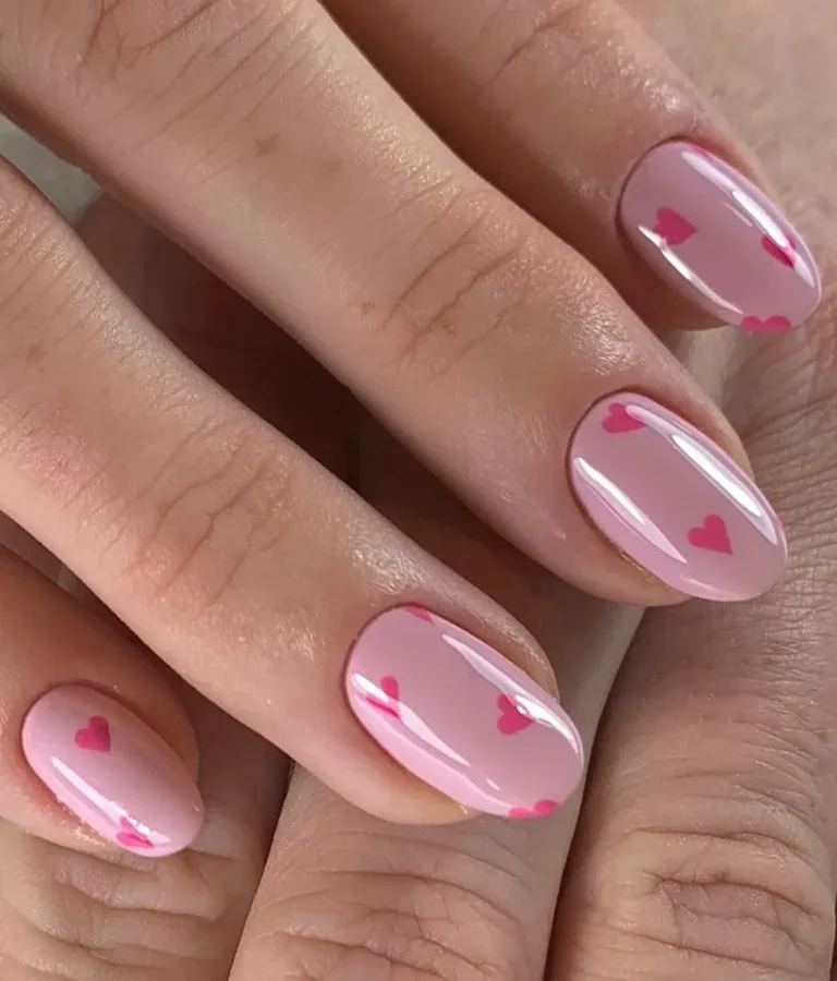20 Sweet Pink Valentine’s Day Nails You’ll Want to Wear
